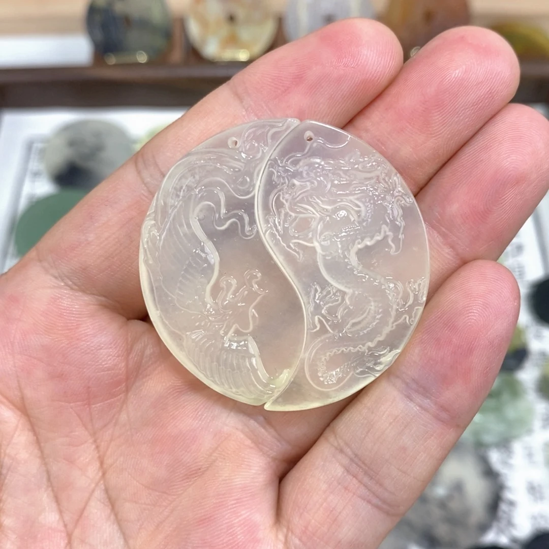 岫玉未镶嵌颈饰岫玉龙凤呈祥吊坠