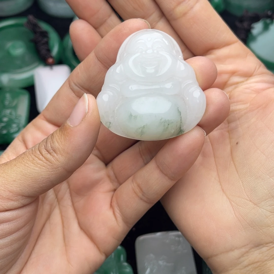 石英质玉颈饰未镶嵌