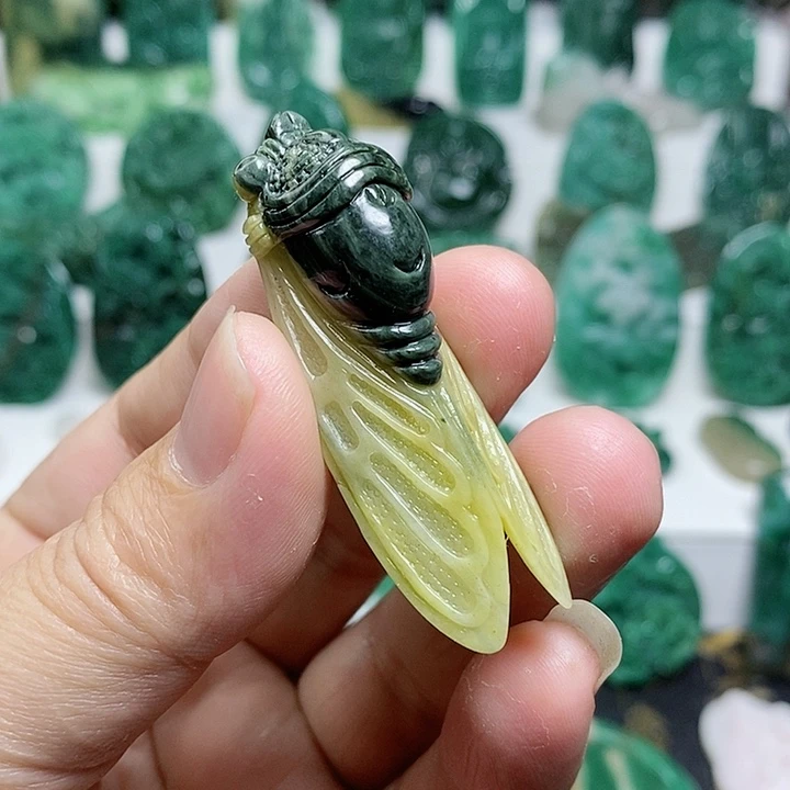 未镶嵌独山玉颈饰