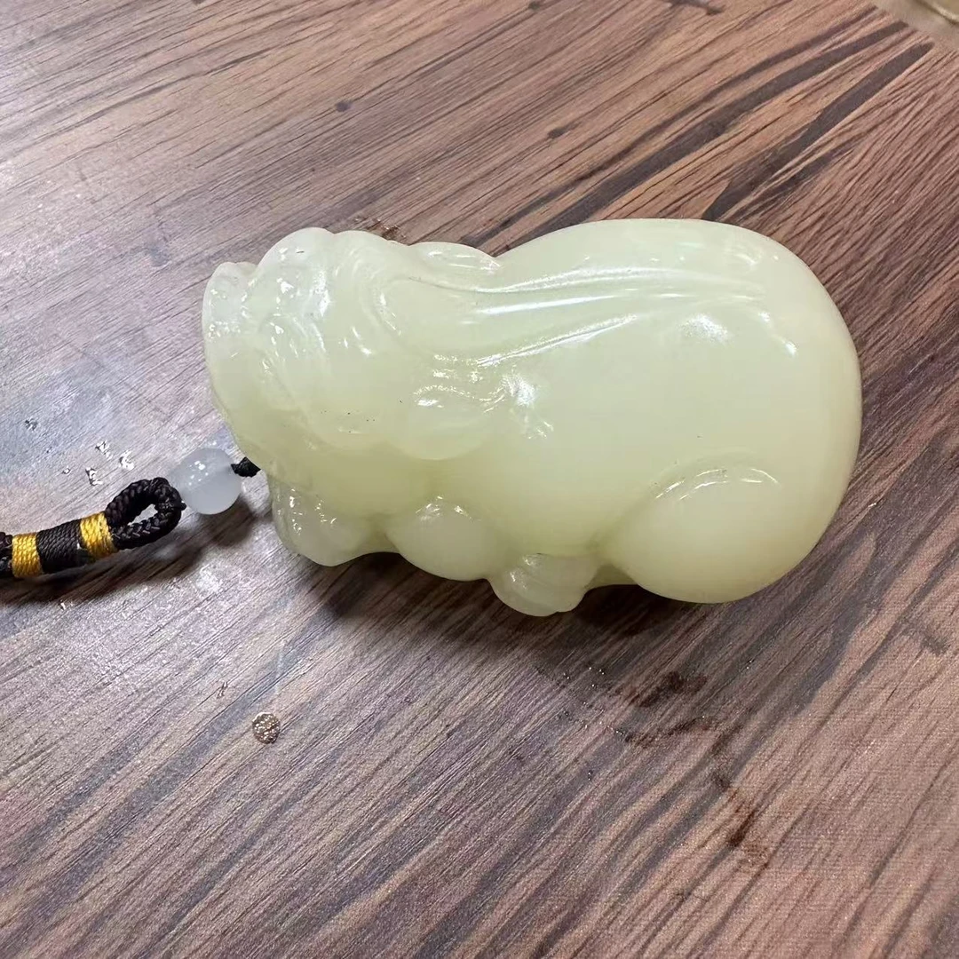 【闪购商品】和田玉貔貅把件