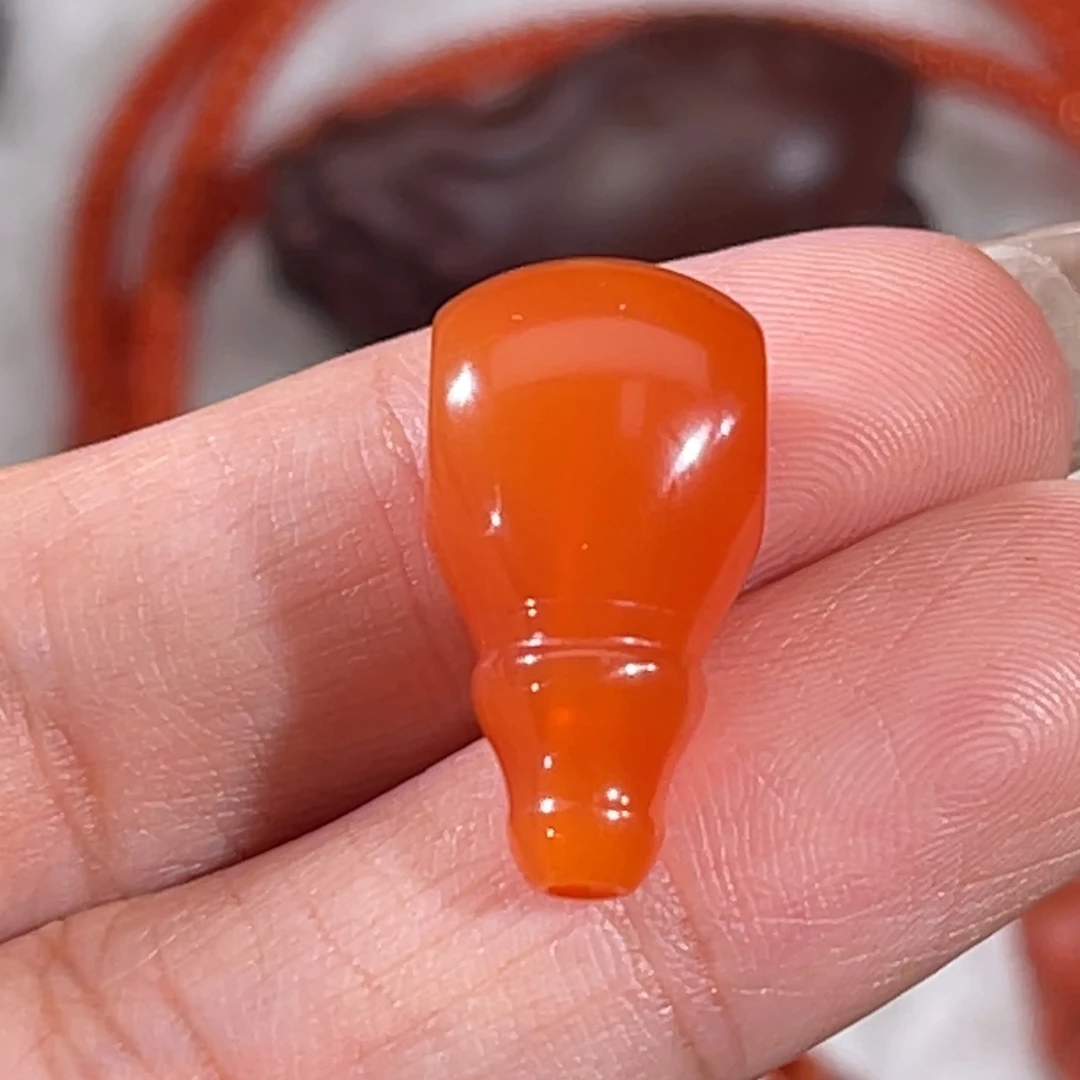 南红玛瑙未镶嵌滴水洞三通11