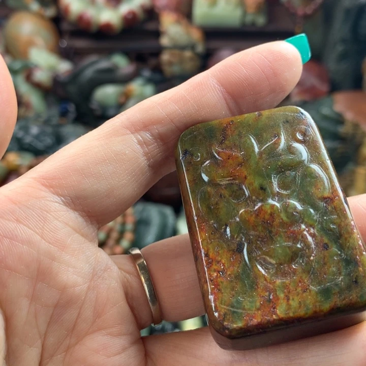 岫岩河磨玉（透闪石质玉）把件未镶嵌