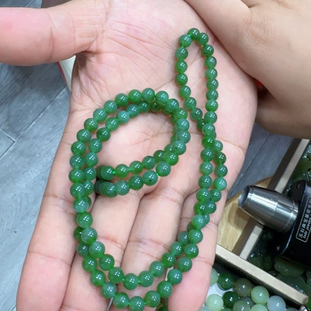 和田玉未镶嵌颈饰多样性发货 拍一发一卡6