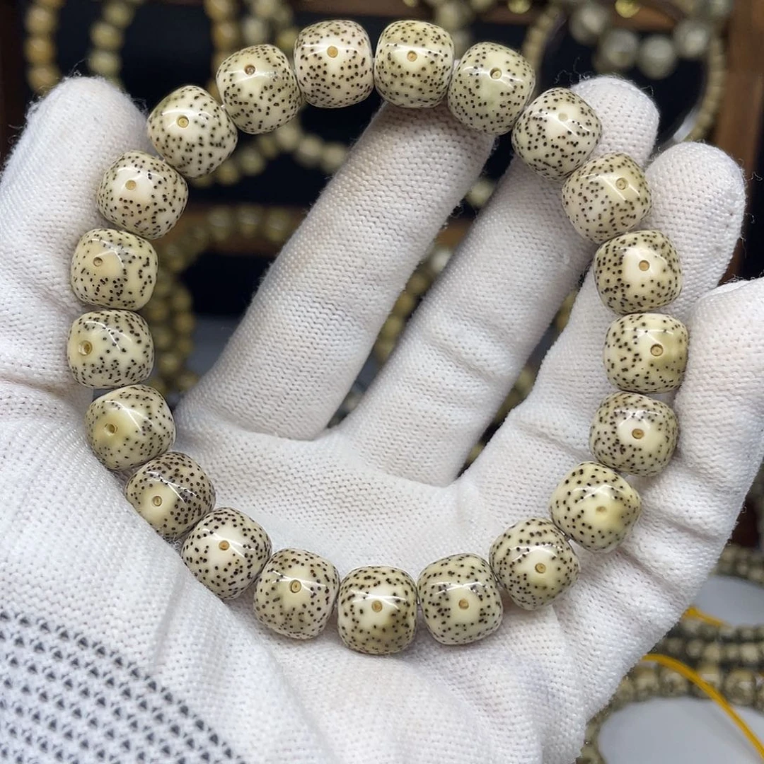 吊坠星月菩提12-11，月朗星稀