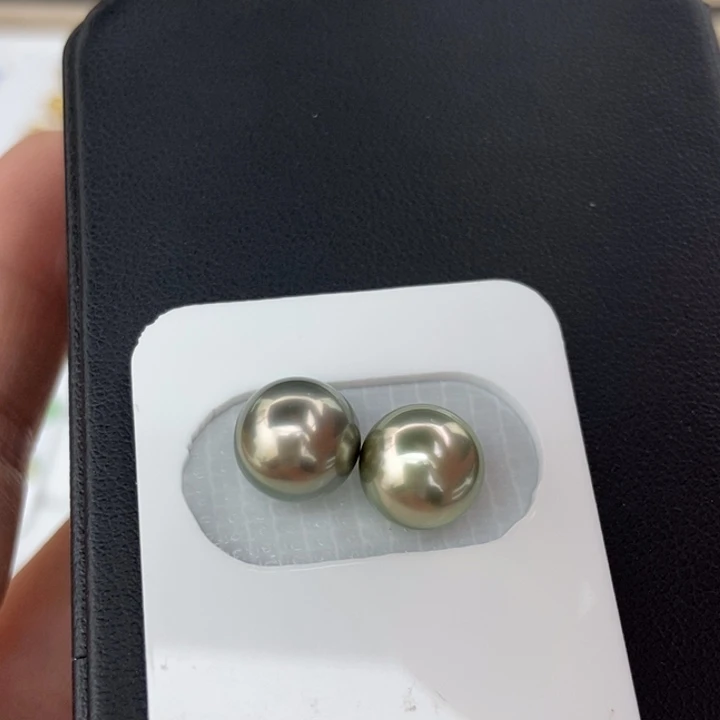 裸珠未镶嵌海水珍珠9.6mm正圆大溪地镜面光对珠