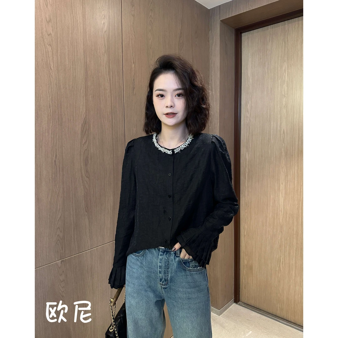 小静静一会 极简百搭纯色设计领口衬衫上衣 2312A2136