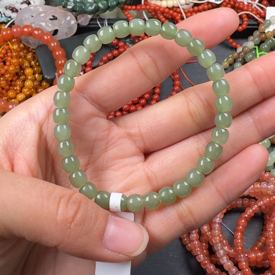 南红玛瑙未镶嵌珠宝奇石