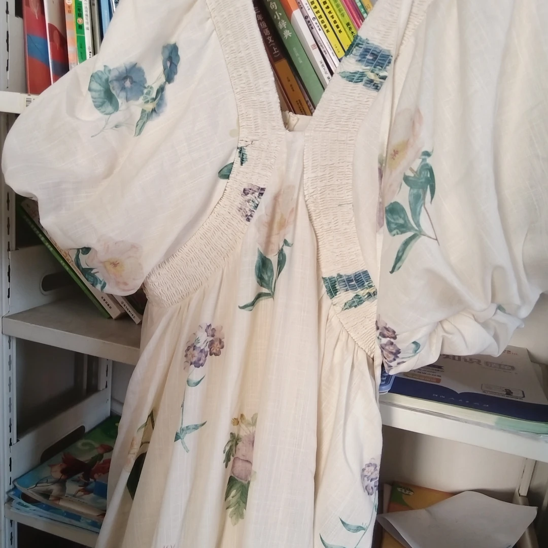 【茶歇印花】法式温柔碎花连衣裙女夏季度假风气质长裙子2578