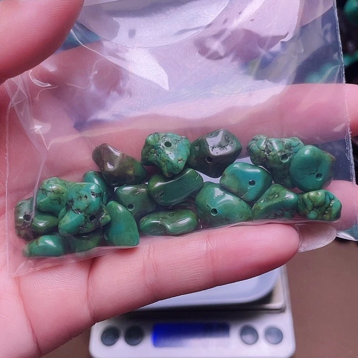 湖北十堰原矿绿小松