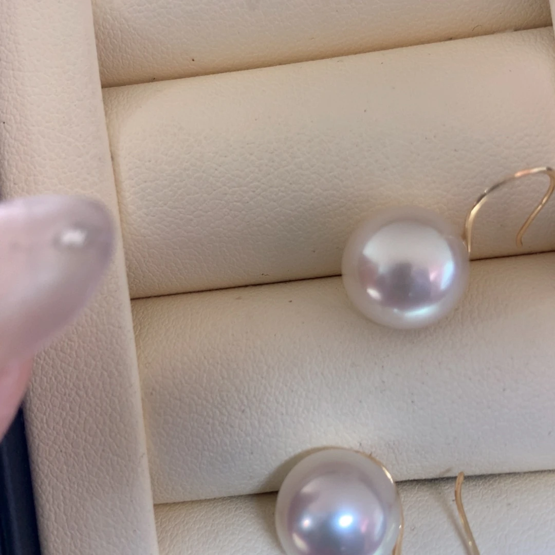 18K金镶嵌耳饰海水珍珠
