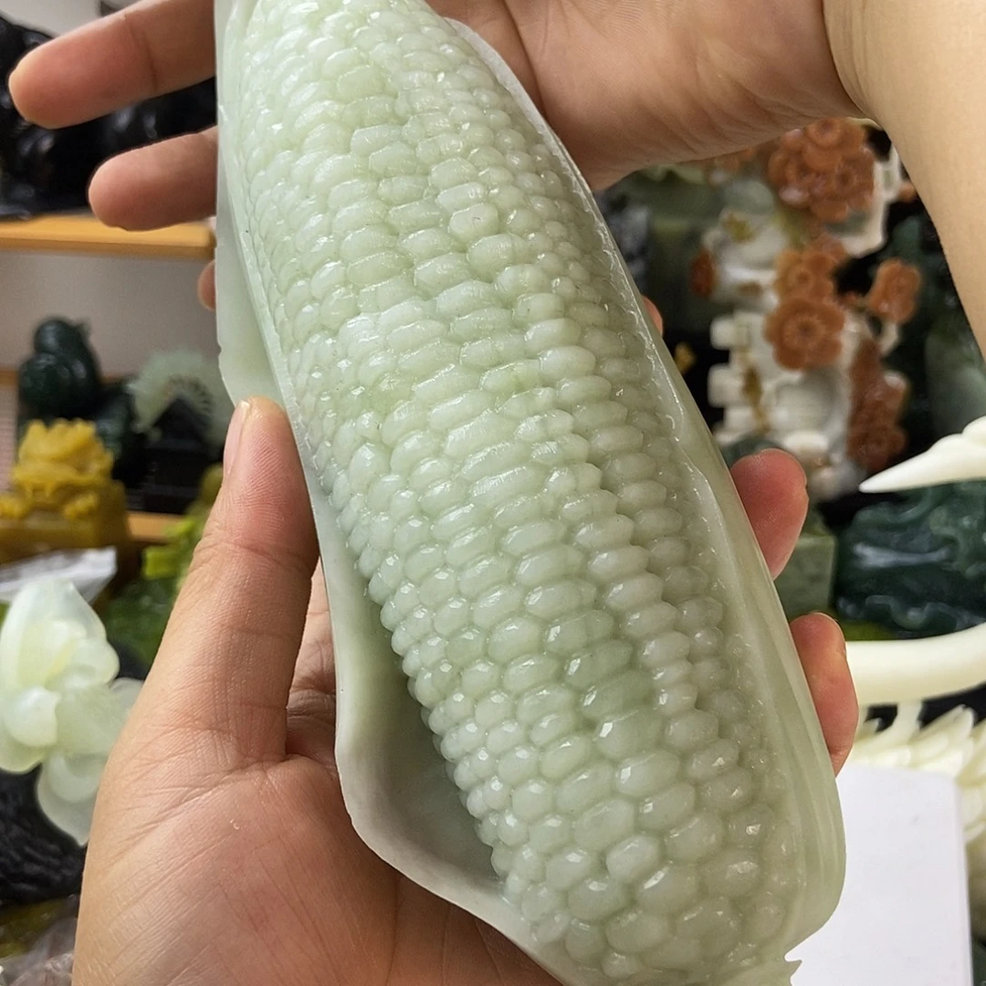 梅***️合金蛇纹石玉手把