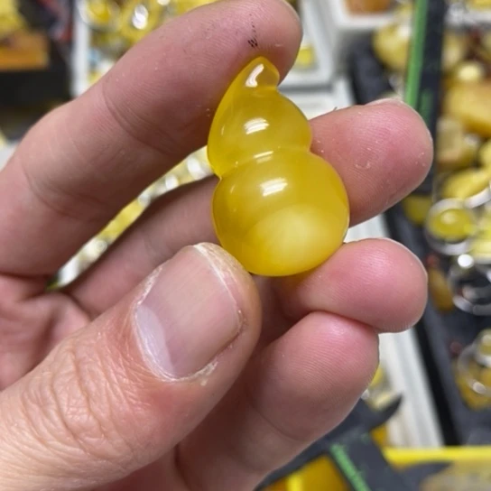 蜜蜡裸石未镶嵌吊坠