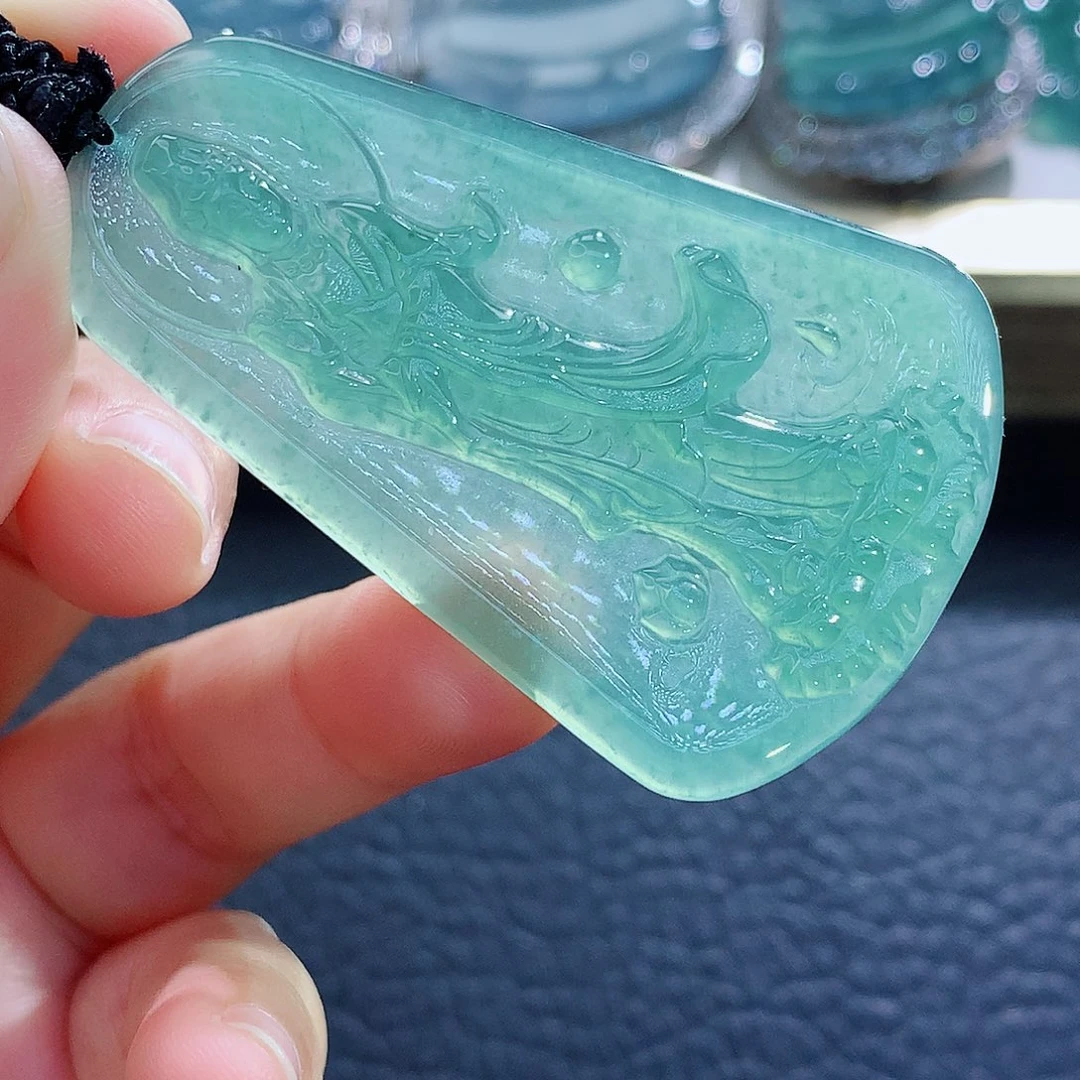 未镶嵌挂件翡翠翡翠