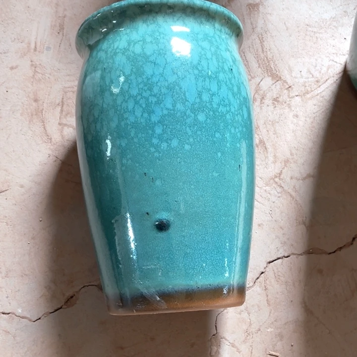 紫砂花盆口径20高度32一只小瑕疵