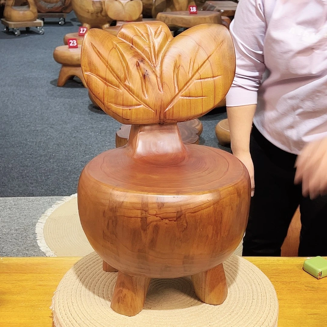 朗***天号香樟木尺寸：33-33-25-50cm