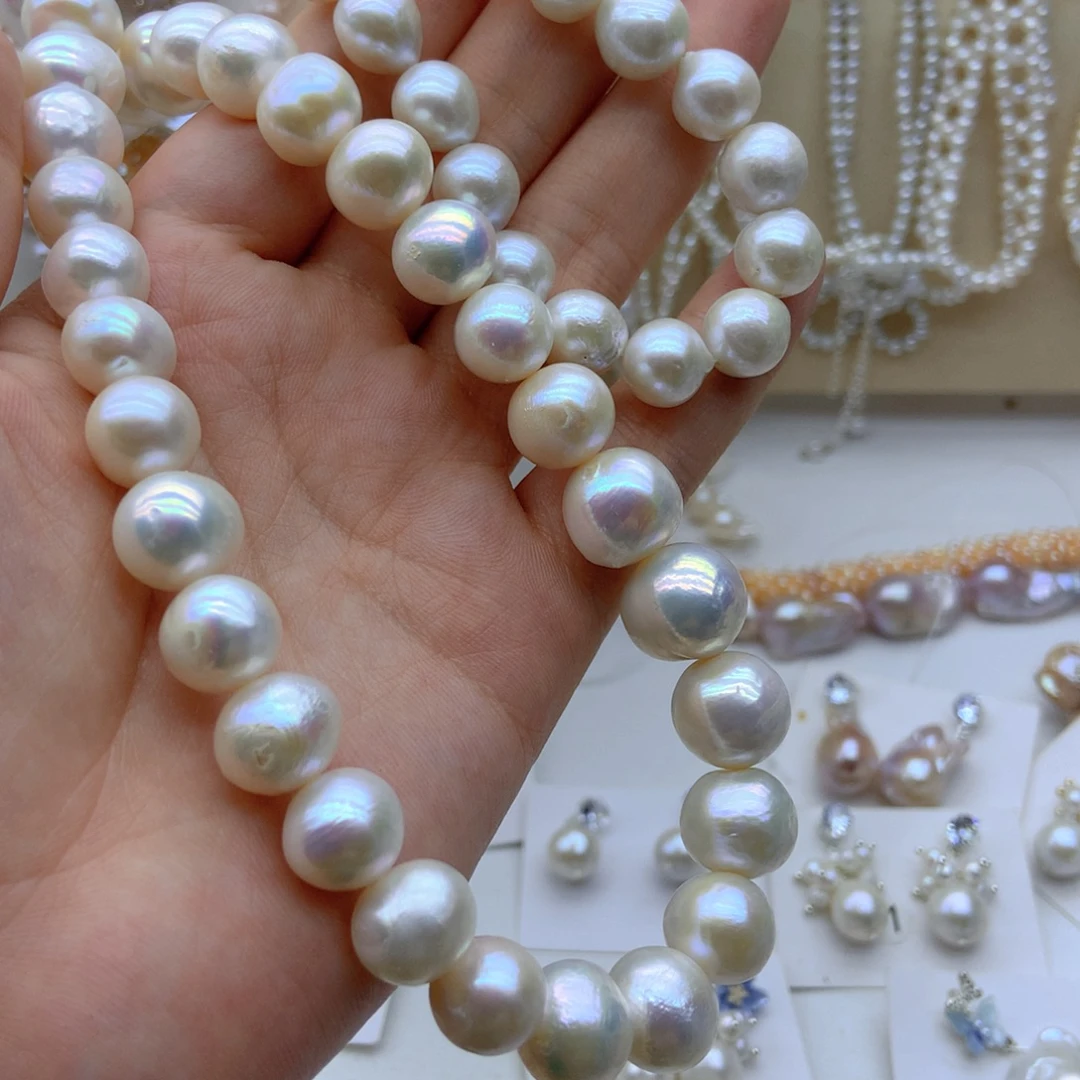 云***。耳饰未镶嵌淡水珍珠