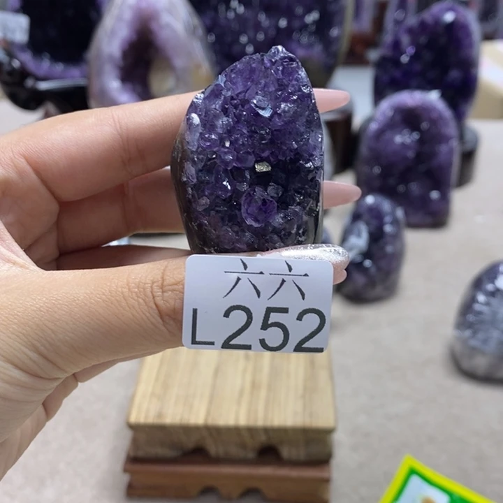 紫晶大型摆件（非配饰）未镶嵌摆件