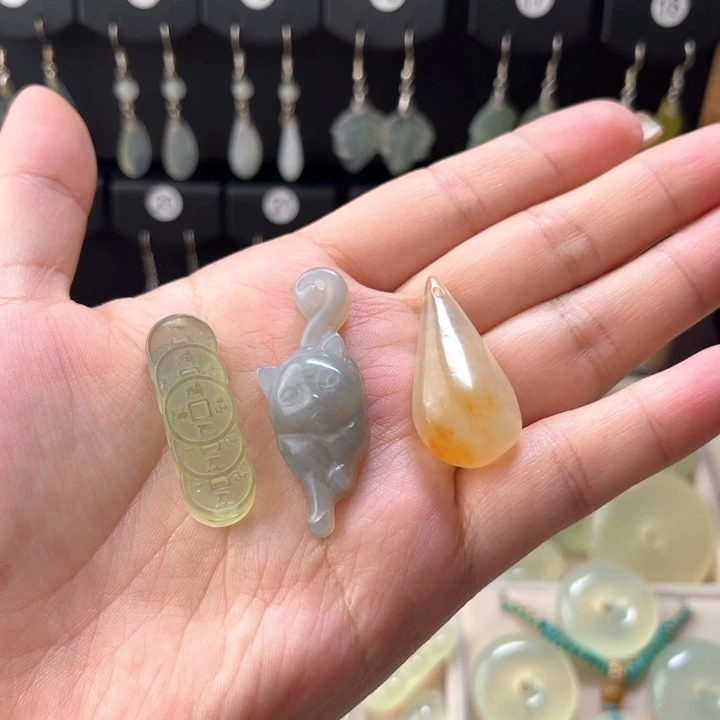 蛇纹石玉未镶嵌吊坠(赠链)一组福利吊坠默认微瑕不退不换