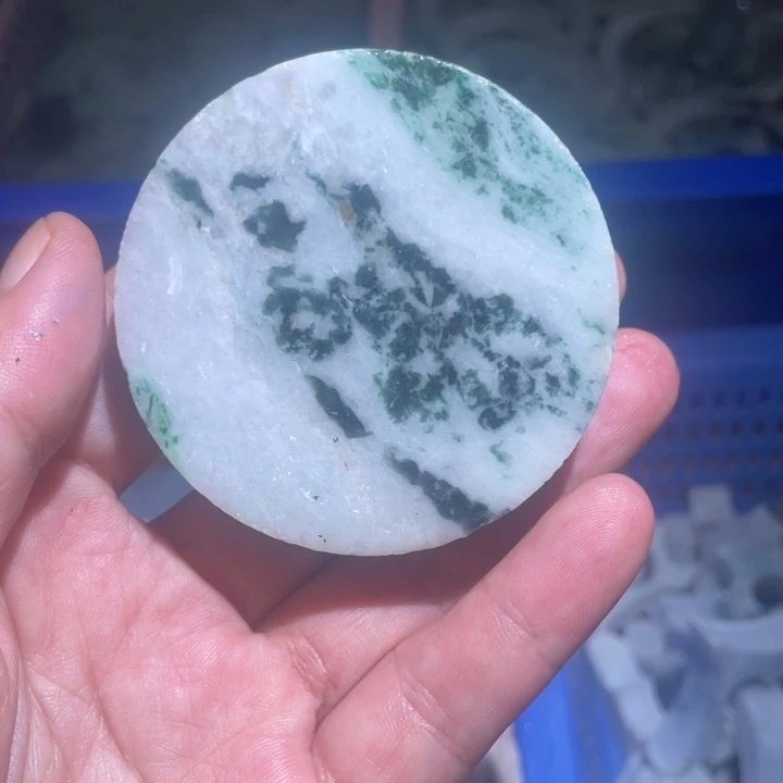 翡翠未镶嵌挂件缅甸天然翡翠鐲心