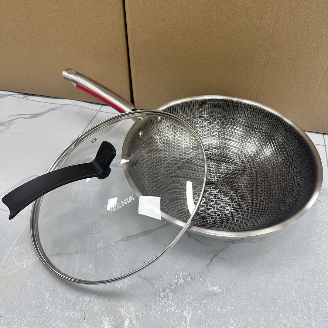 不锈钢蜂窝炒锅家用c