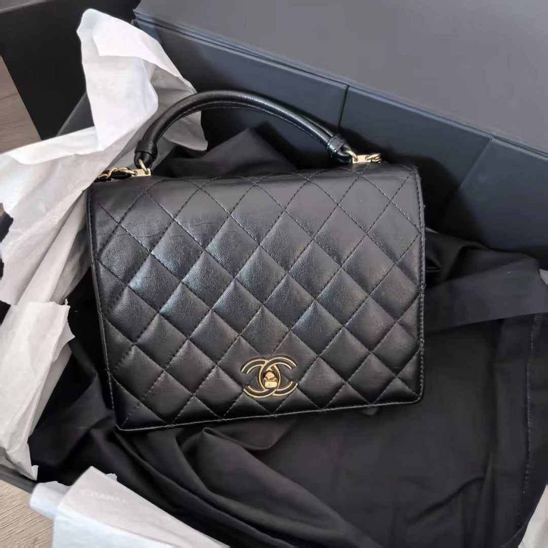 99新 Chanel/香奈儿 黑金风琴口盖单肩包/DT159