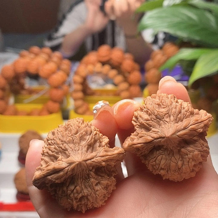 小***枪满天星，棱42肚39，