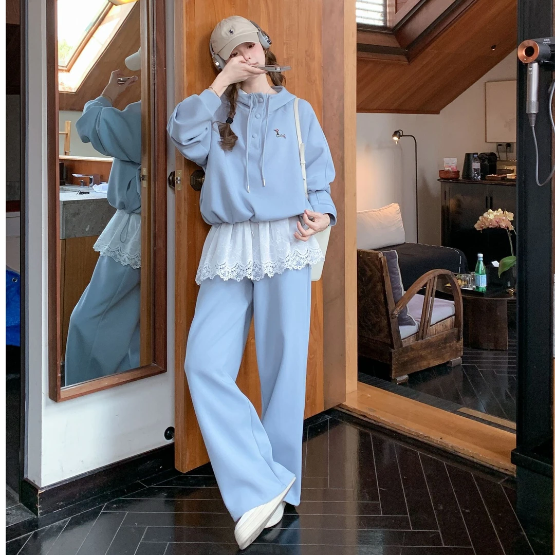 盐系穿搭休闲时尚套装女2025春拼接蕾丝洋气蓝色卫衣阔腿裤两件套