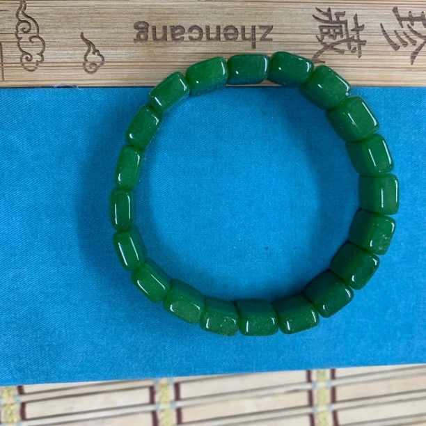 菠菜绿手牌手工雕刻手牌手链大气上档次送礼任选其一发货