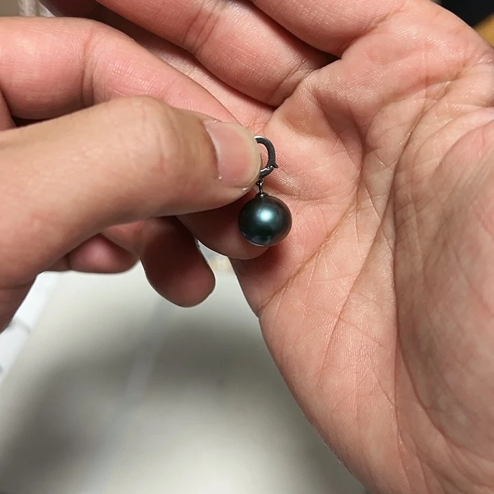 阿***。吊坠(不含链)银S925镶嵌淡水珍珠