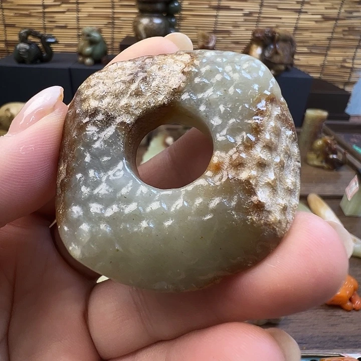 未镶嵌和田玉（糖玉）挂件