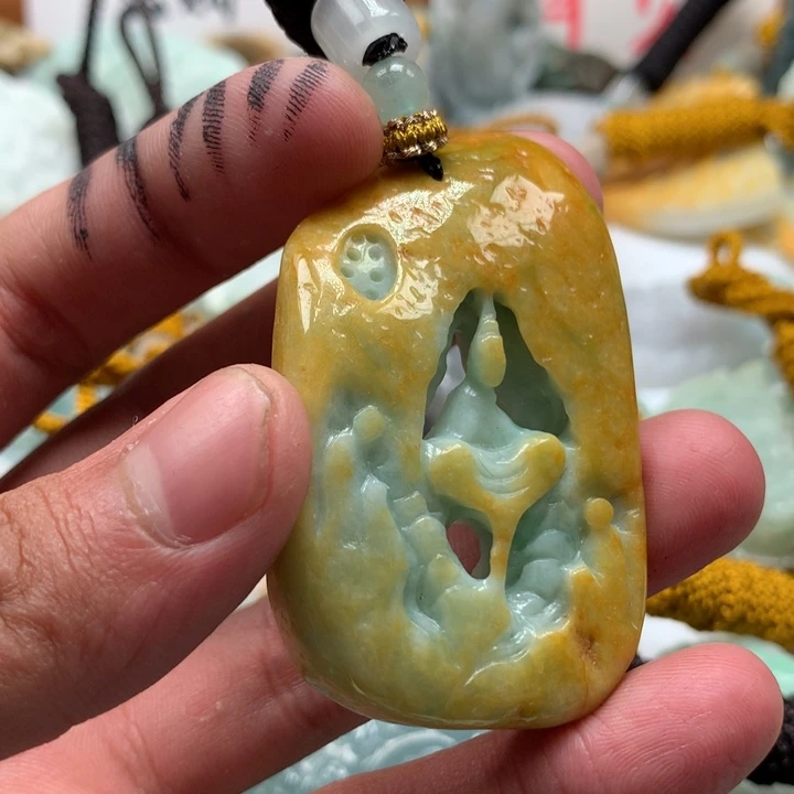 翡翠未镶嵌颈饰保真天然a货翡翠