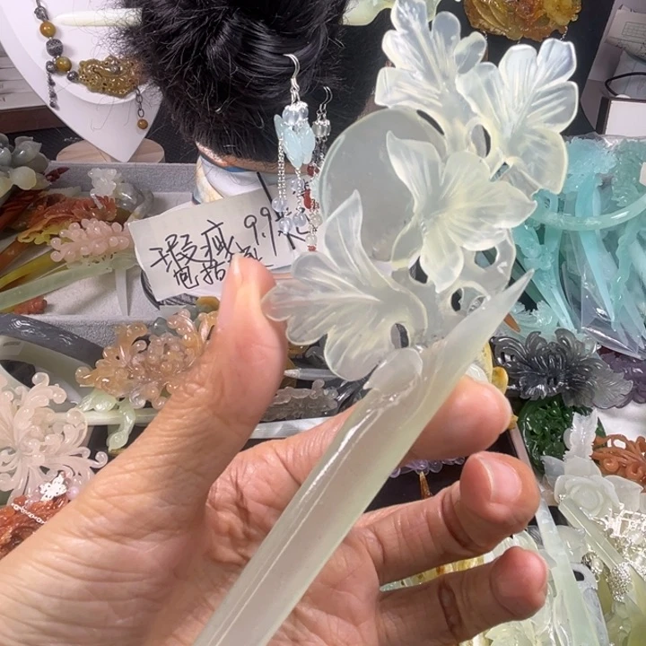 未镶嵌岫玉发饰瑕疵放漏