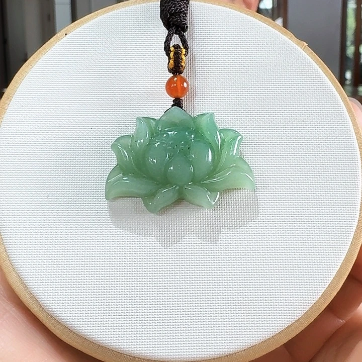 密玉（石英质玉）吊坠未镶嵌