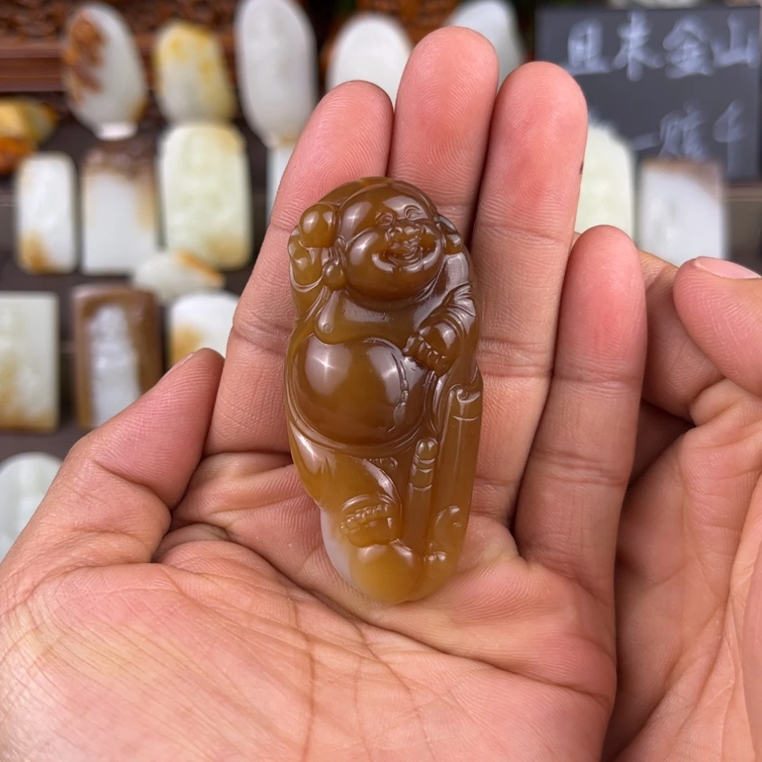 和田玉（糖玉）未镶嵌颈饰