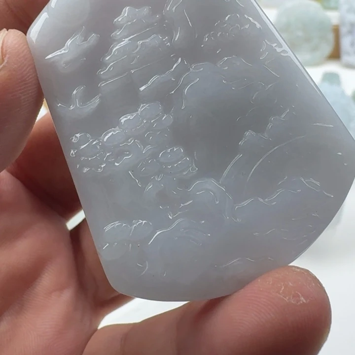 翡翠未镶嵌颈饰天然缅甸A货翡翠