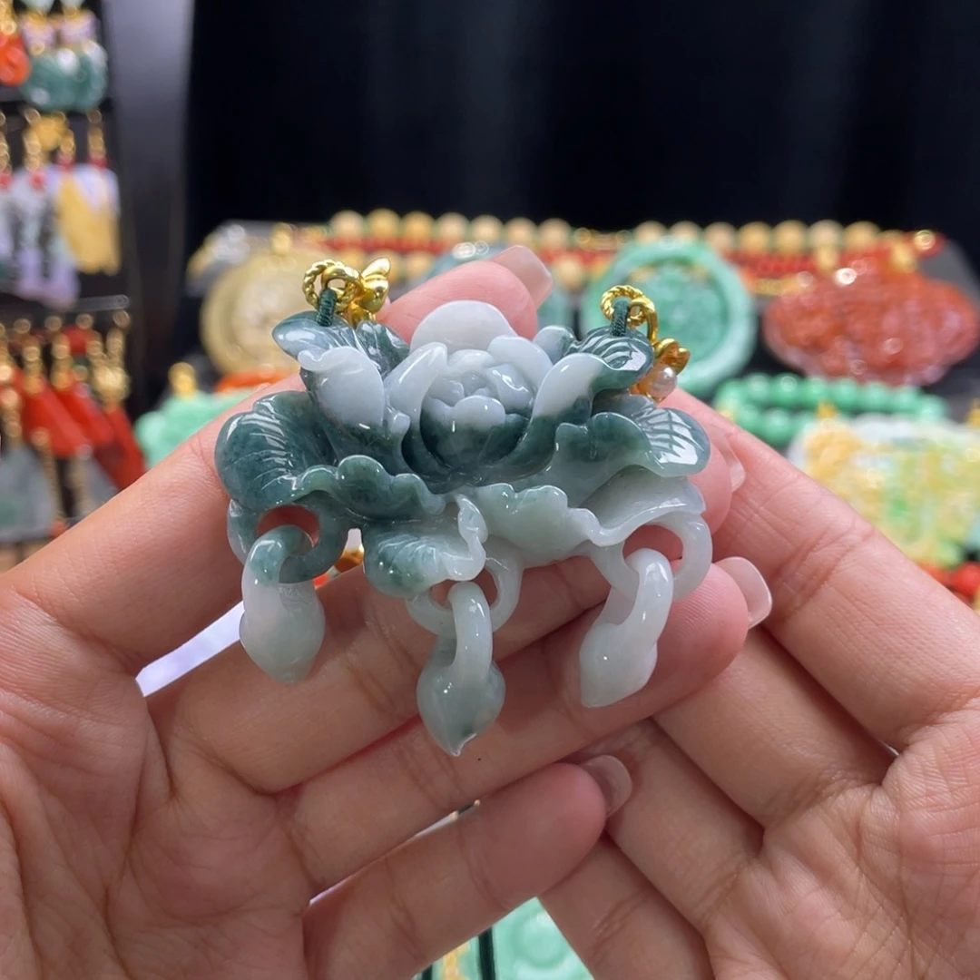 翡翠颈饰未镶嵌代编织