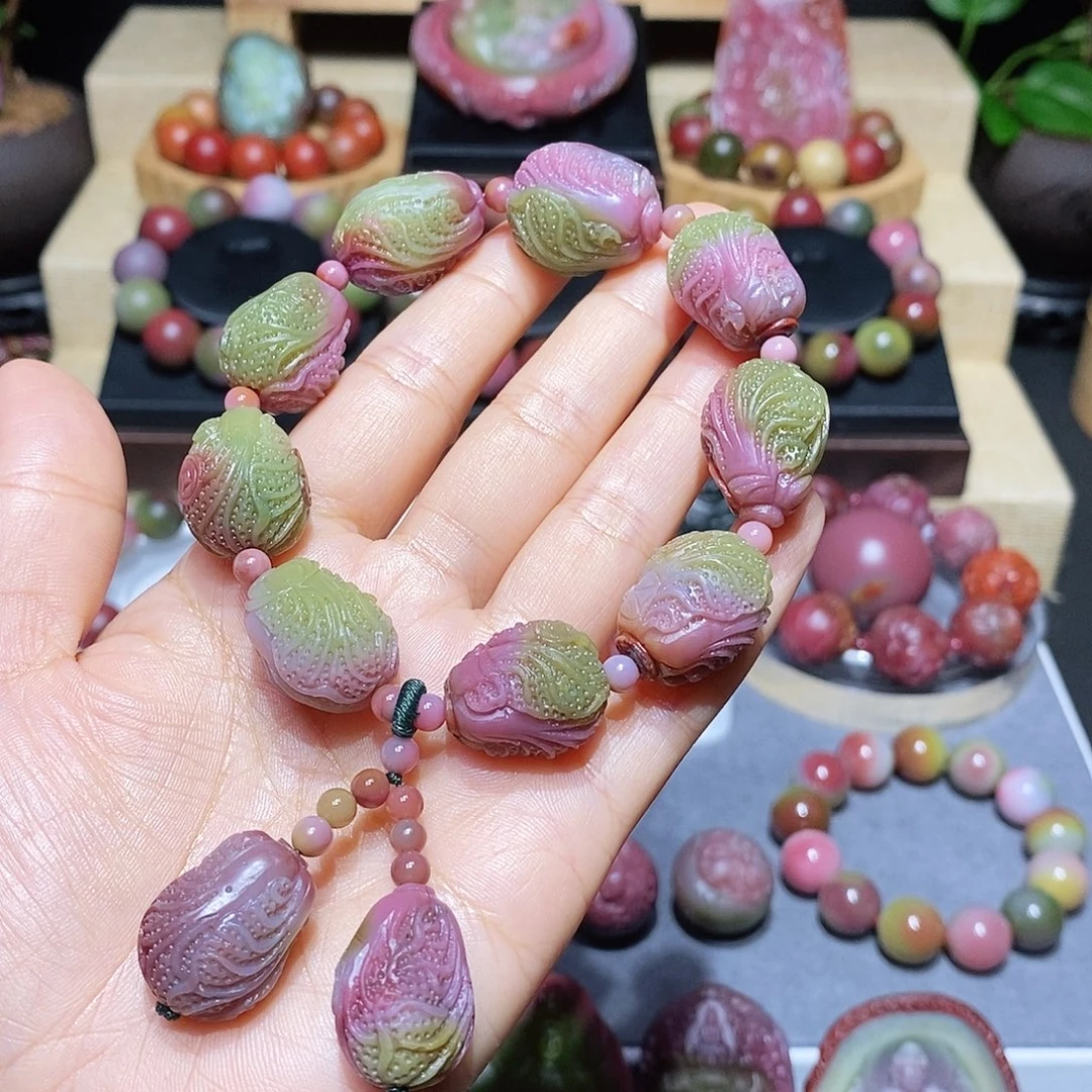 赵***生玛瑙/玉髓未镶嵌盐源玛瑙同料西瓜白菜