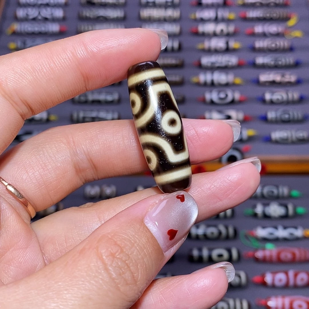 a***_玛瑙/玉髓未镶嵌颈饰