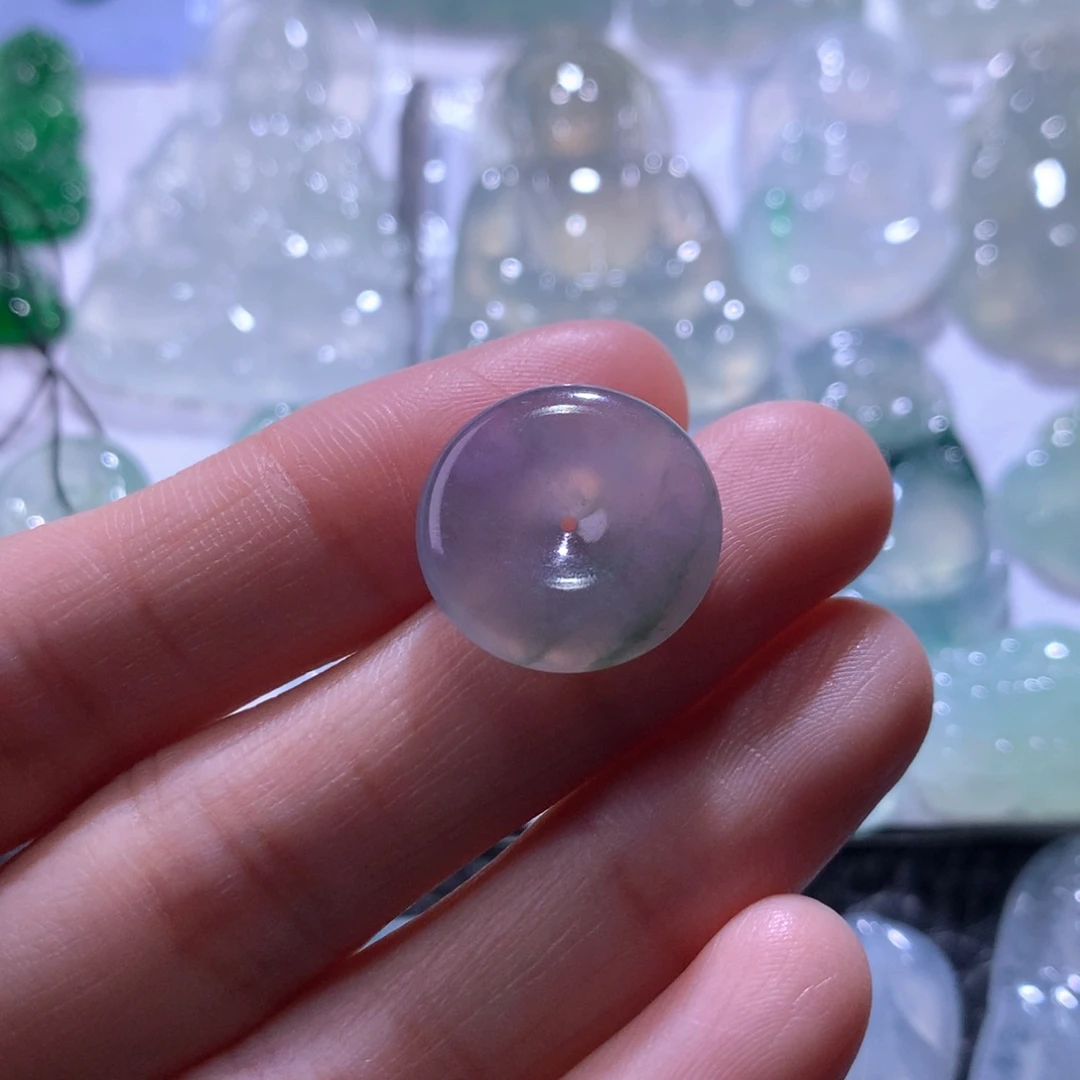 翡翠未镶嵌颈饰扣