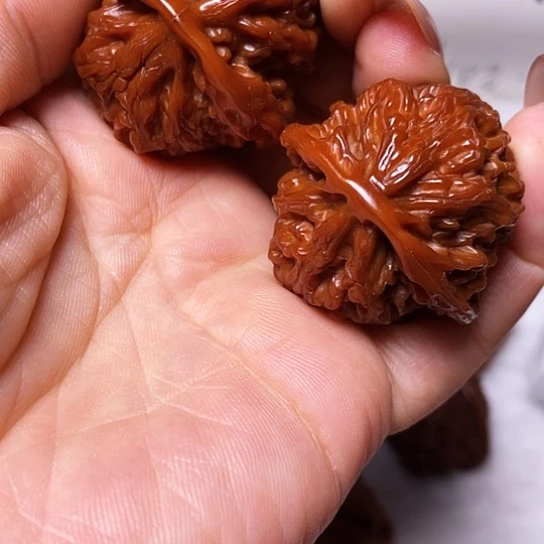 吊坠文玩核桃苹果37