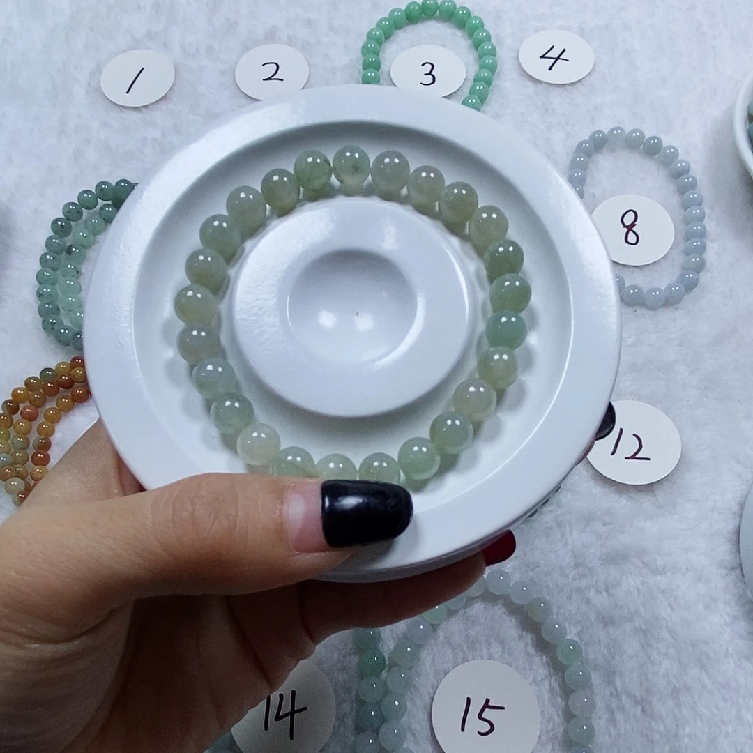 翡翠手串未镶嵌烟*