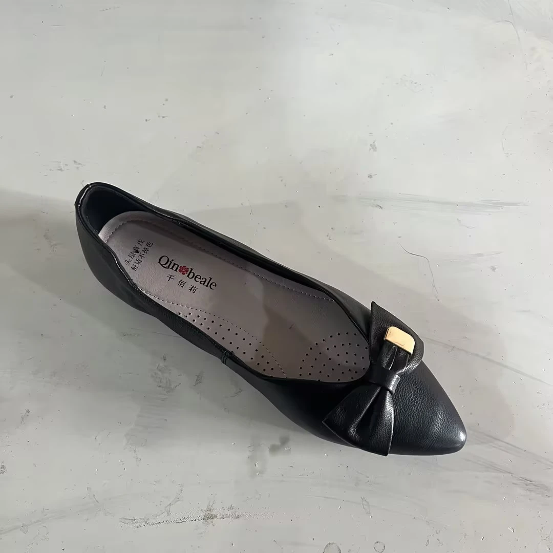 02031017938秋休闲B612