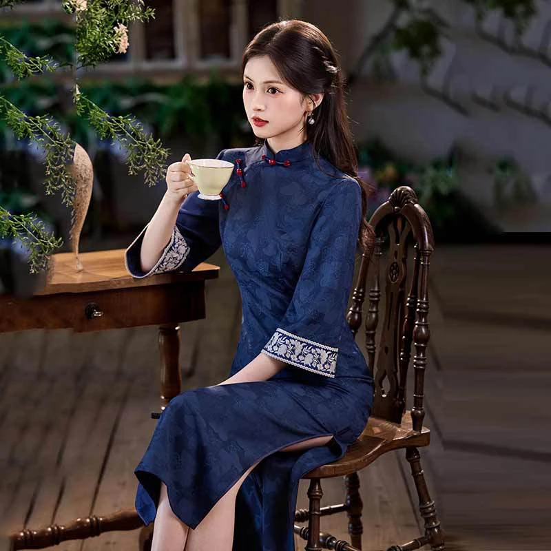 HA4929蓝色国风中式秋季长袖旗袍改良年轻款2025新款女复古修身收