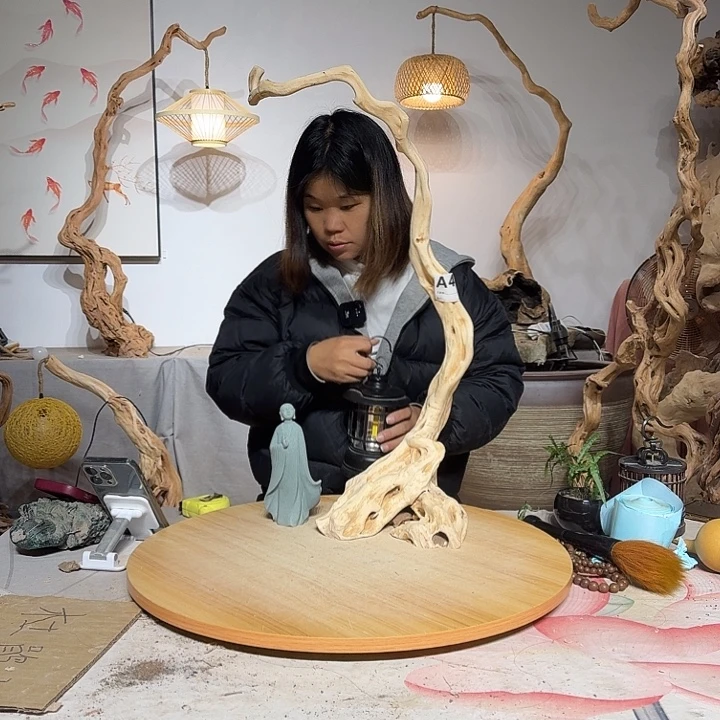 用***下杜鹃根和杜鹃叶都很好看