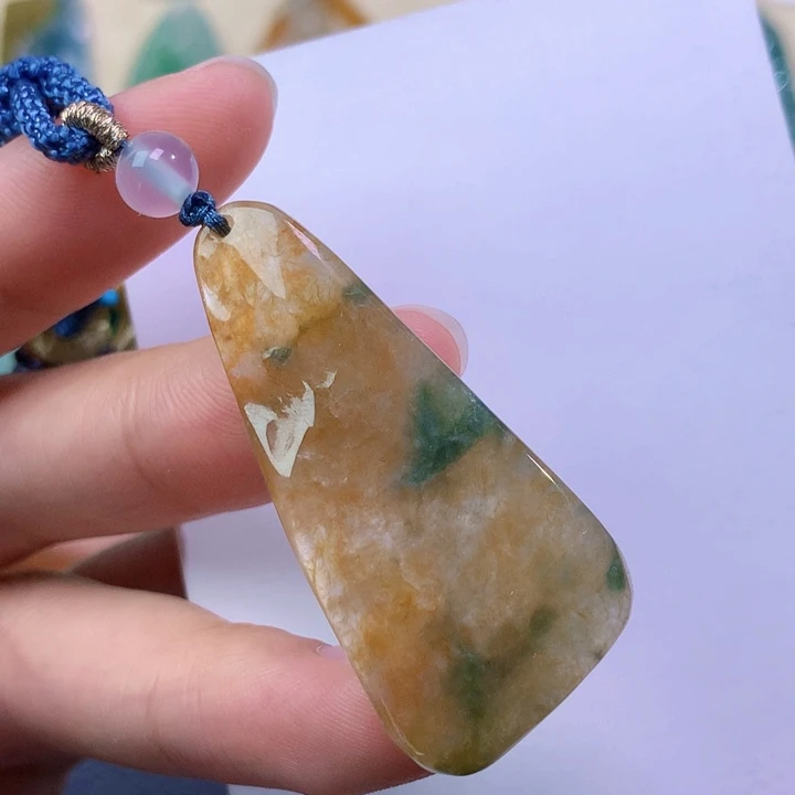 翡翠未镶嵌吊坠(不含链) 8053