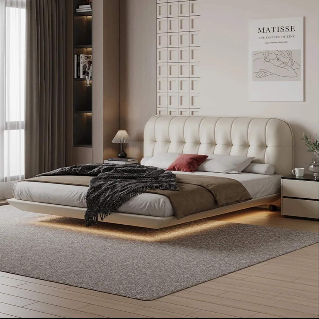 祗巾【圣莎蒂-白可丽】奶油风真皮现代简约卧室双人软包床1.8米婚床