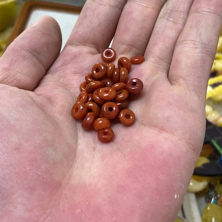 南红玛瑙未镶嵌吊坠多样性发货4个