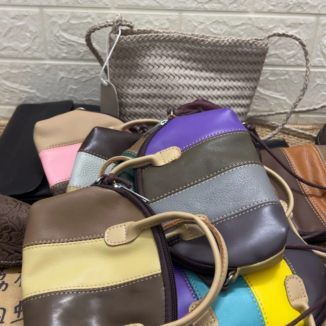 【闪购商品】头层牛皮随机一个手提包