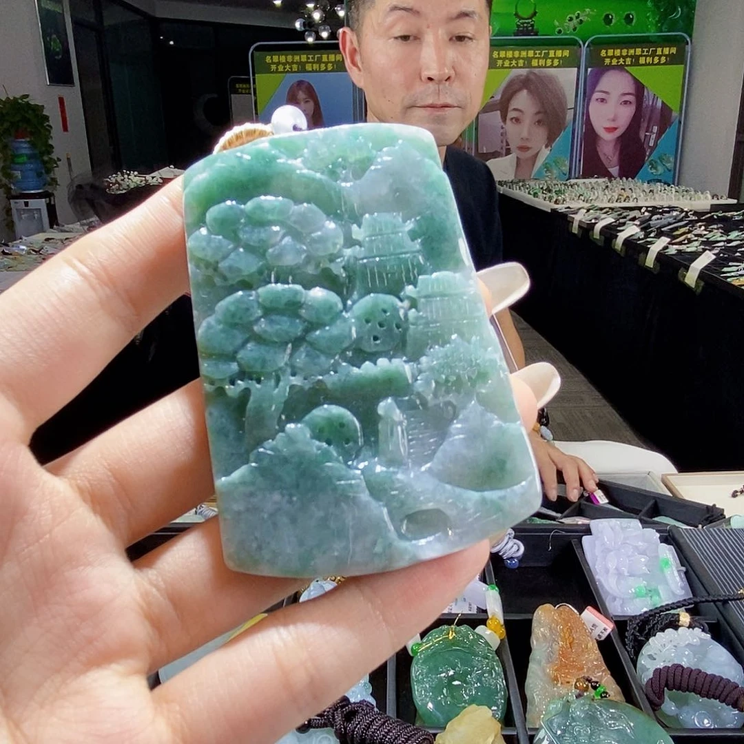 颈饰未镶嵌翡翠翡翠