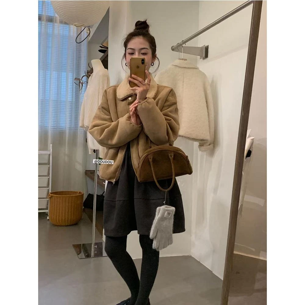 【豆豆】新款皮绒外套韩系羔毛皮毛短款机车服皮衣女冬